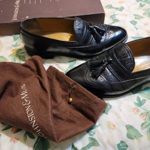 Jonston & Murphy Rivoli Black Leather Tassel Wing Tip Dress Shoes